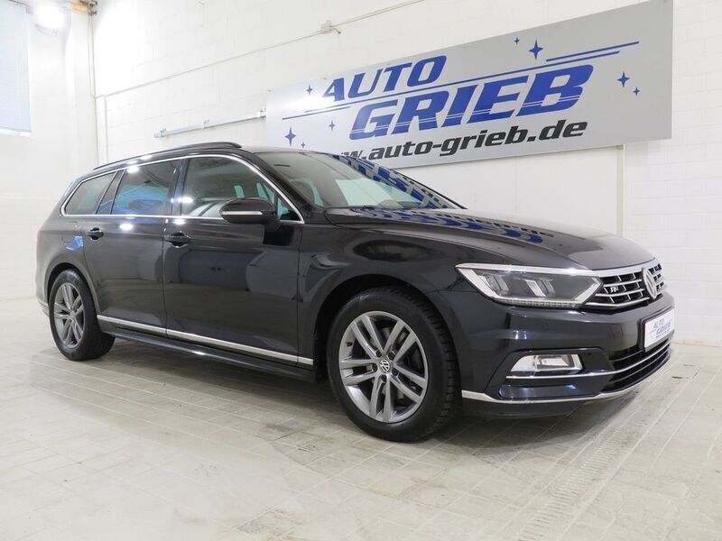 Deep black perleffekt (metallic) Gebraucht 2017 VW Passat R-line Kombi | 17.950 € (Etwas zu teuer) - Bild 1/4
