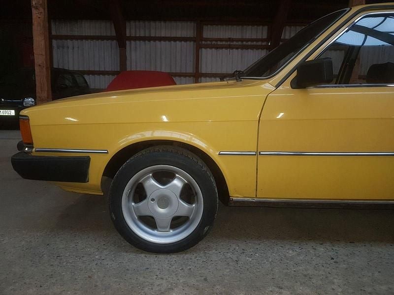 Gebraucht Audi 80 90 PS (66 kW) 1981 Gelb Limousine