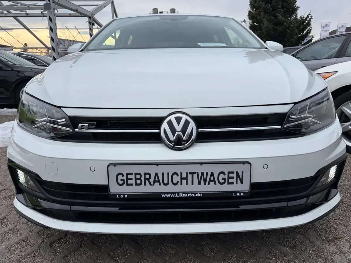 Gebraucht VW Polo Highline 116 PS (85 kW) 2019 Weiß Limousine