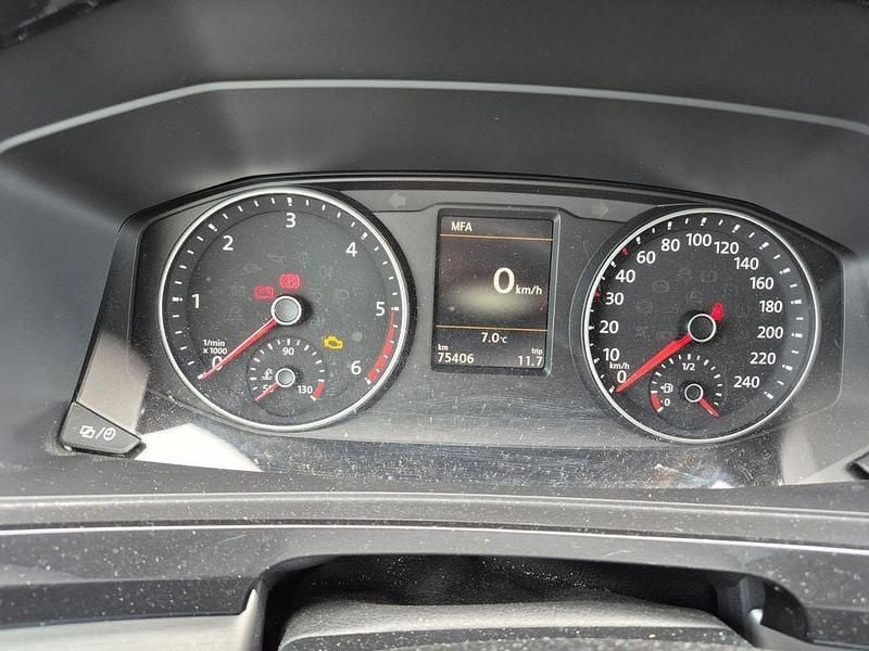 Gebraucht VW Multivan 204 PS (150 kW) 2017 Weiß Van