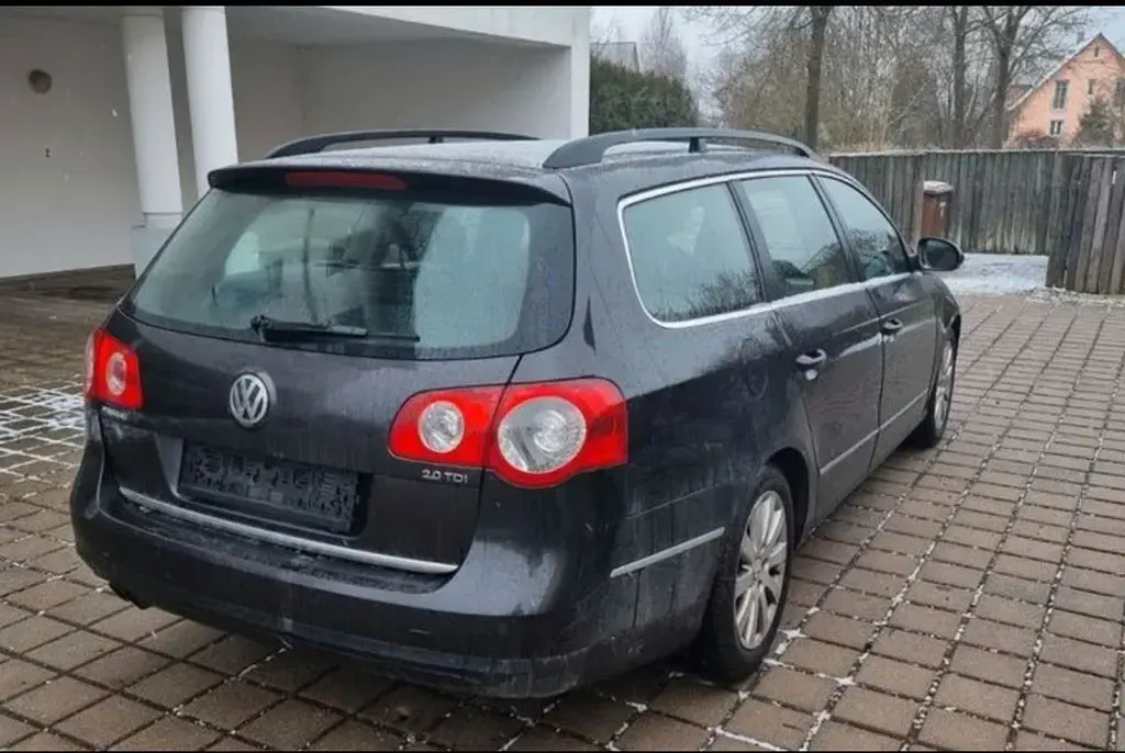 Gebraucht VW Passat Individual 140 PS (102 kW) 2008 Braun Kombi