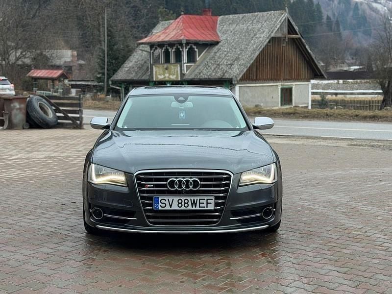 Blau Gebraucht 2013 Audi S8 Sport Limousine | 27.500 € (Superpreis) - Bild 1/4