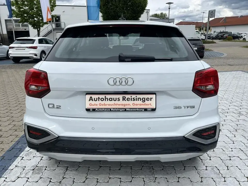 Gebraucht Audi Q2 Advanced 150 PS (110 kW) 2024 Weiß SUV