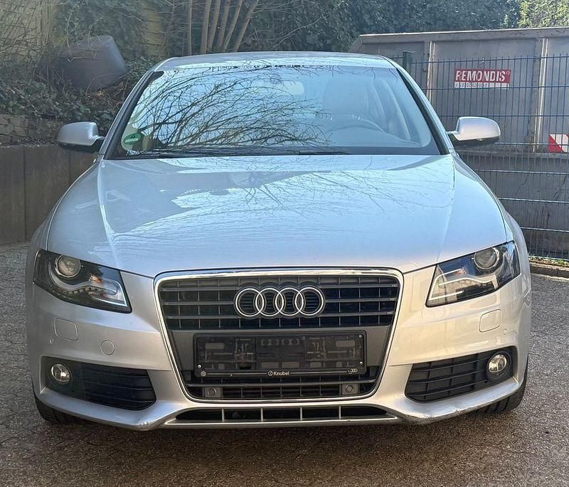 Gebraucht Audi A4 Attraction 143 PS (105 kW) 2010 Silber Limousine