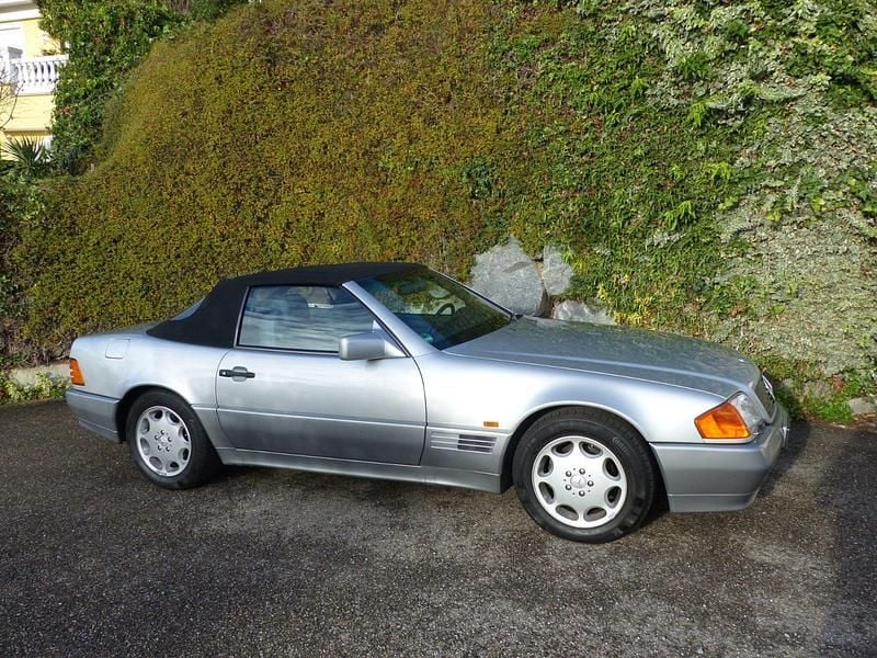 Silber Gebraucht 1992 Mercedes SL500 Cabrio | 40.900 € - Bild 1/4