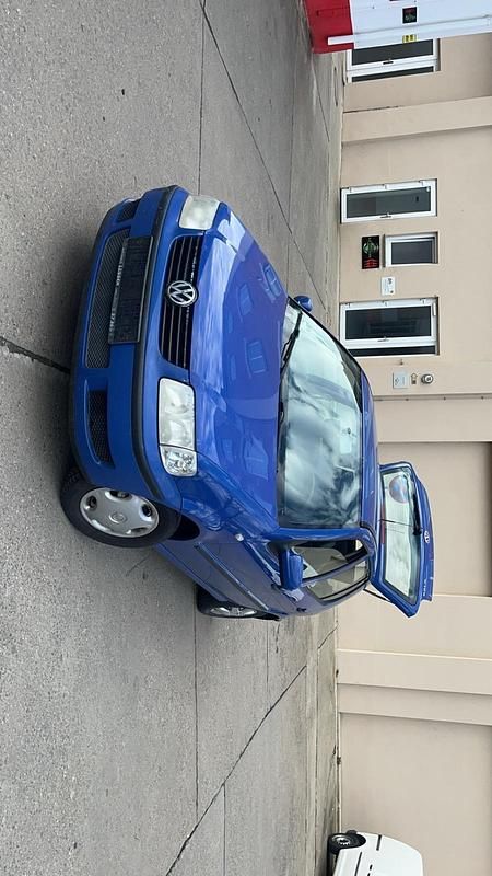 Gebraucht VW Polo 60 PS (44 kW) 2000 Blau Limousine