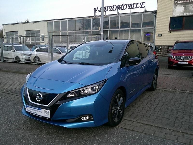 Blau Gebraucht 2020 Nissan Leaf Tekna Kleinwagen | 12.490 € (Guter Preis) - Bild 1/4