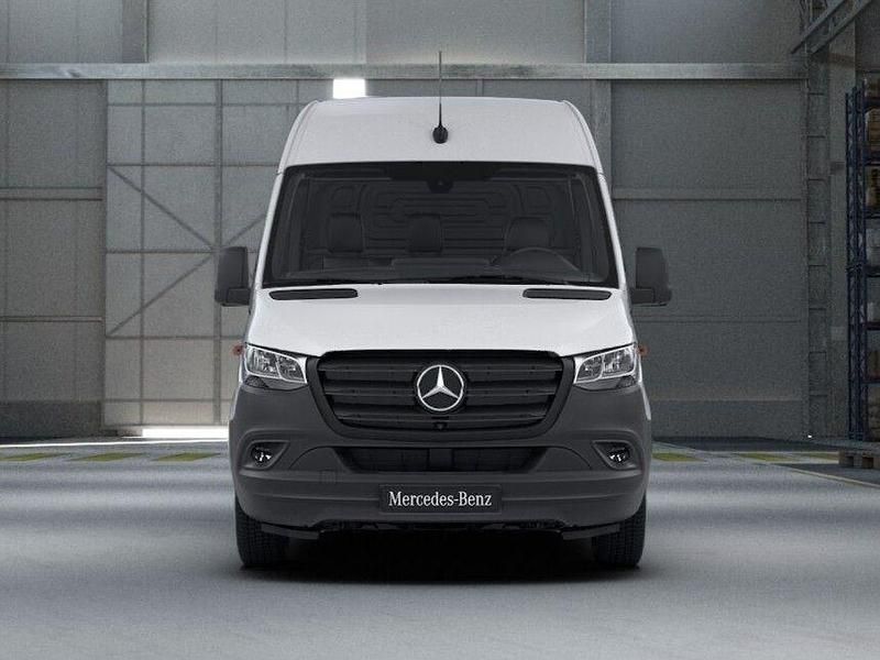 Gebraucht Mercedes Sprinter 170 PS (125 kW) 2024 Arktikweiss Van
