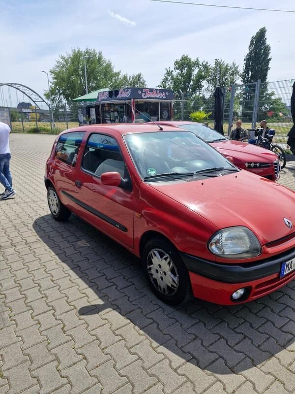 Rot Gebraucht 1999 Renault Clio II Kleinwagen | 750 € (Superpreis) - Bild 1/4