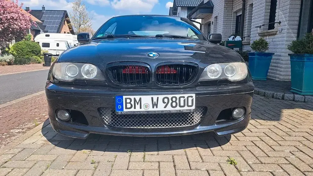 Gebraucht BMW 325 Performance 192 PS (141 kW) 2004 Schwarz Cabrio