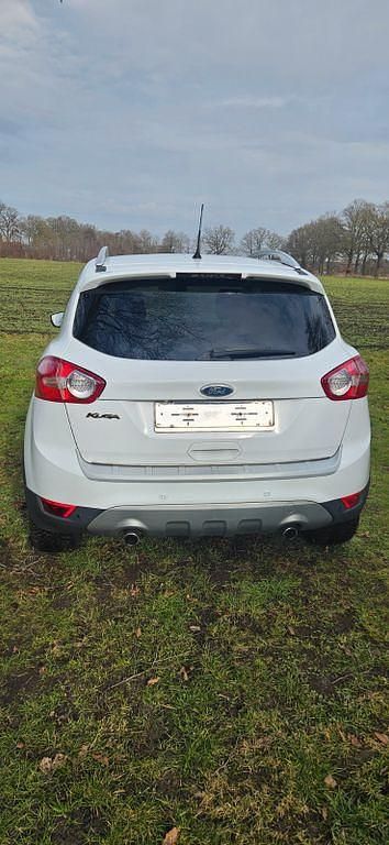 Gebraucht Ford Kuga Titanium 140 PS (102 kW) 2012 Weiß SUV