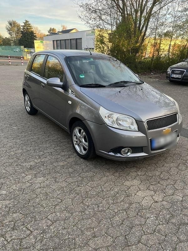 Gebraucht Chevrolet Aveo 101 PS (74 kW) 2008 Grau Limousine
