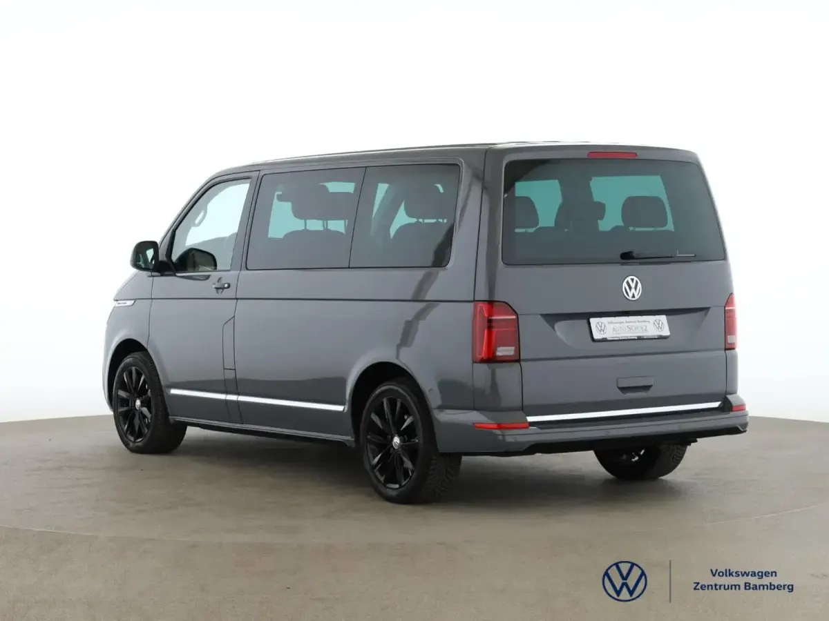 Używany VW Multivan Generation Six 204 KM (150 kW) 2022 Minivan