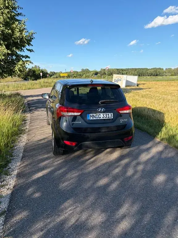 Gebraucht Hyundai ix20 Classic 90 PS (66 kW) 2011 Kleinwagen