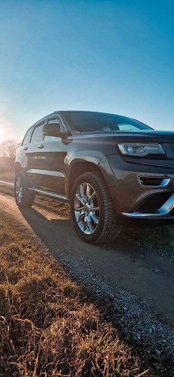 Gebraucht Jeep Grand Cherokee Summit 250 PS (183 kW) 2014 Grau SUV