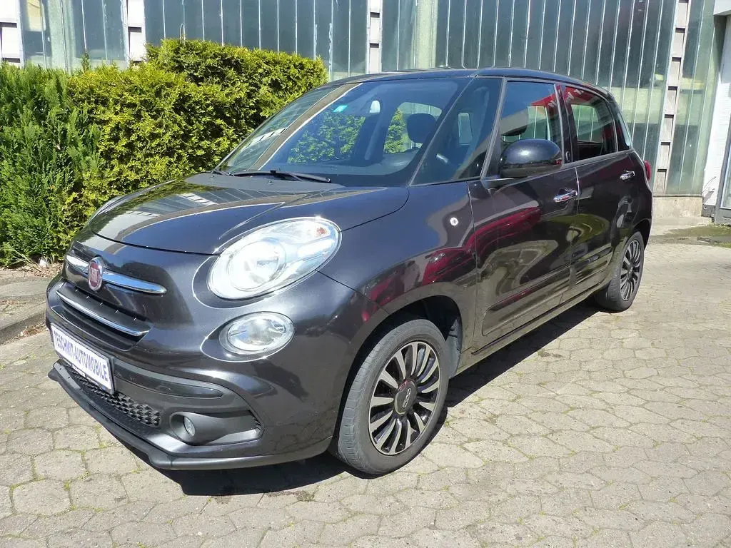 Gebraucht Fiat 500L 95 PS (69 kW) 2020 Schwarz Van / Kleinbus