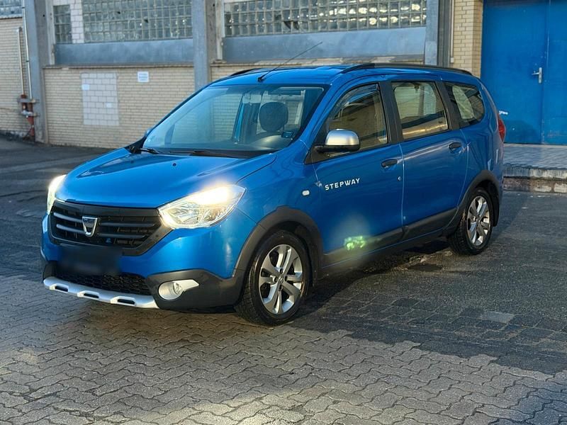 Gebraucht Dacia Lodgy 116 PS (85 kW) 2016 Blau Van / Kleinbus
