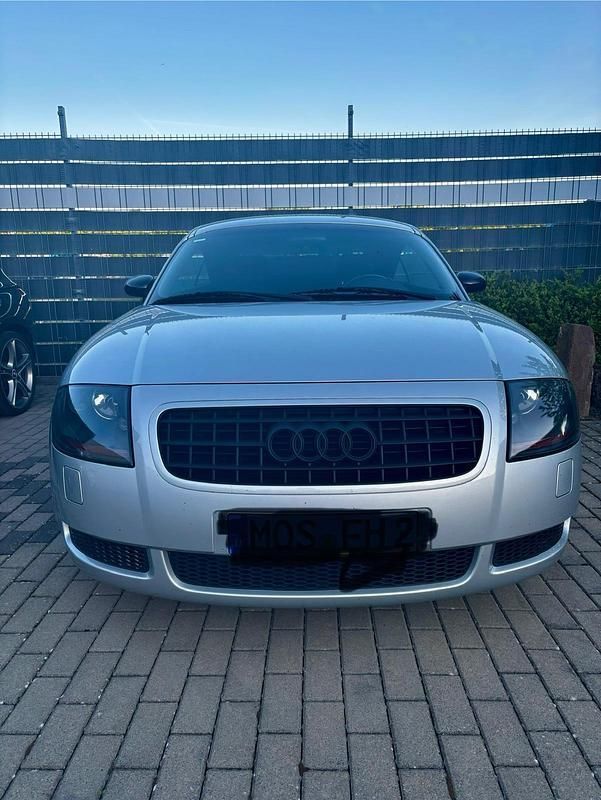 Silber Gebraucht 1998 Audi TT Coupé | 5.900 € (Guter Preis) - Bild 1/1