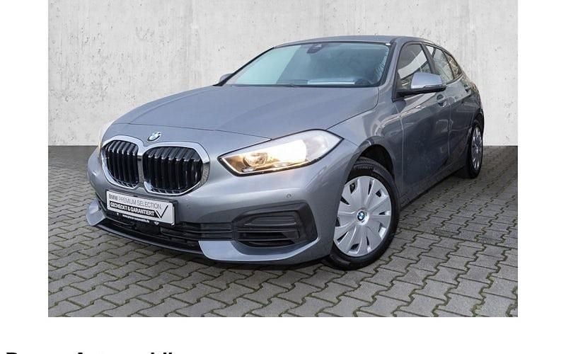 Grau Gebraucht 2022 BMW 116 Performance Kleinwagen | 18.990 € (Fairer Preis) - Bild 1/4