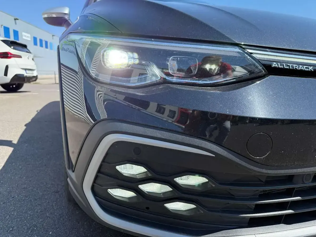 Gebraucht VW Golf Alltrack 200 PS (147 kW) 2023 Schwarz Kombi