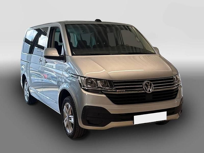 Gebraucht VW Multivan Comfortline 204 PS (150 kW) 2023 Silber Van