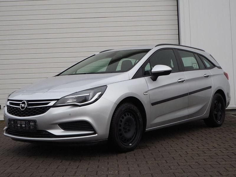 Gebraucht Opel Astra 110 PS (80 kW) 2018 Silber Kombi