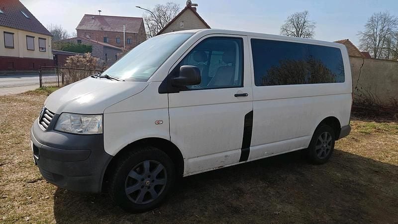Gebraucht VW T5 130 PS (95 kW) 2008 Weiß Van