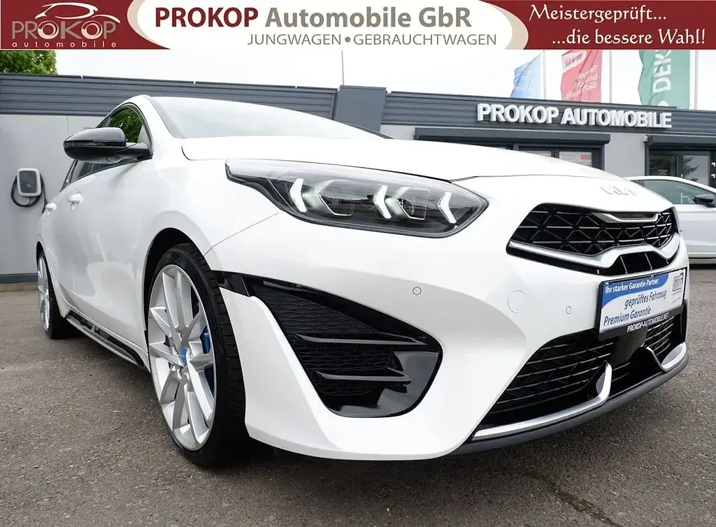 Gebraucht Kia ProCeed GT-Line 140 PS (102 kW) 2024 Weiß Kombi