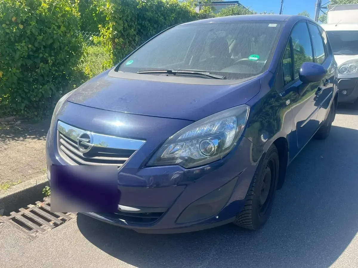 Usata Opel Meriva 101 CV (74 kW) 2017 Blu Monovolume