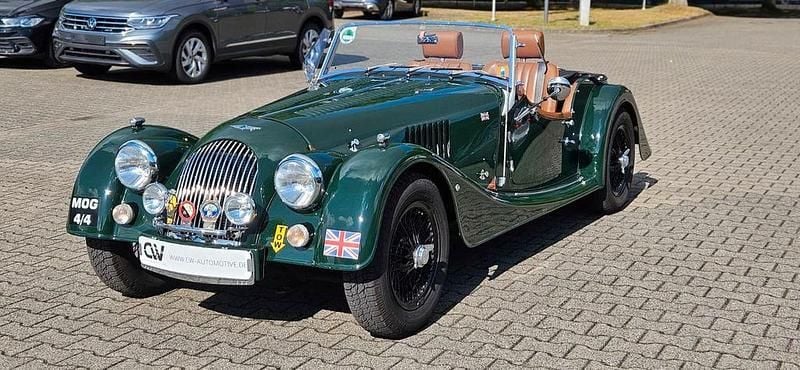 Grün Gebraucht 2012 Morgan 4/4 Cabrio | 45.900 € - Bild 1/4