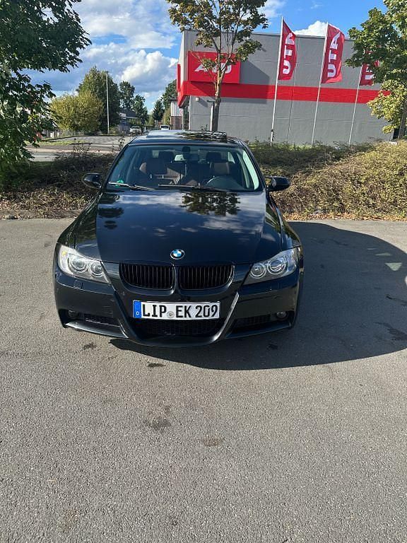 Schwarz Gebraucht 2006 BMW 325 M Sport Limousine | 5.999 € (Guter Preis) - Bild 1/4