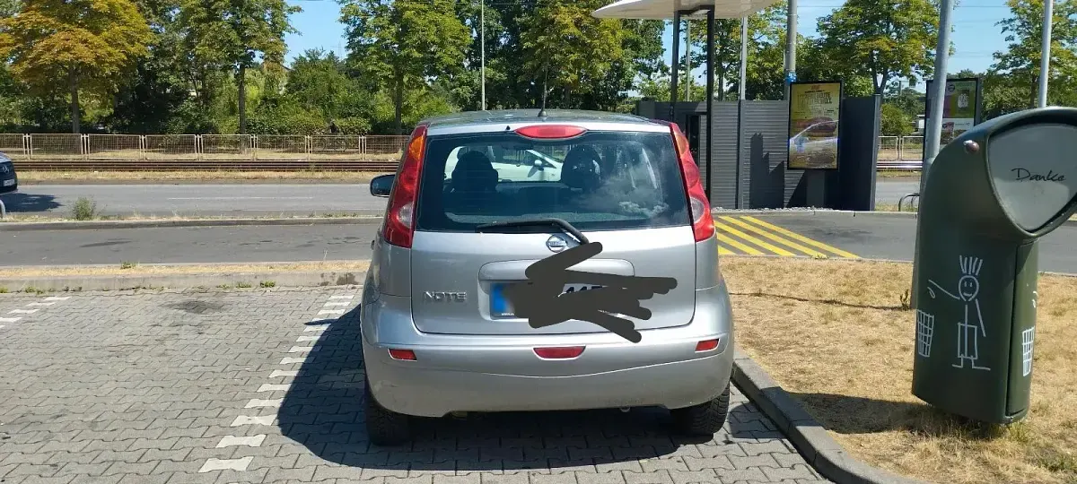 Gebraucht Nissan Note 88 PS (64 kW) 2008 Silber Kleinwagen