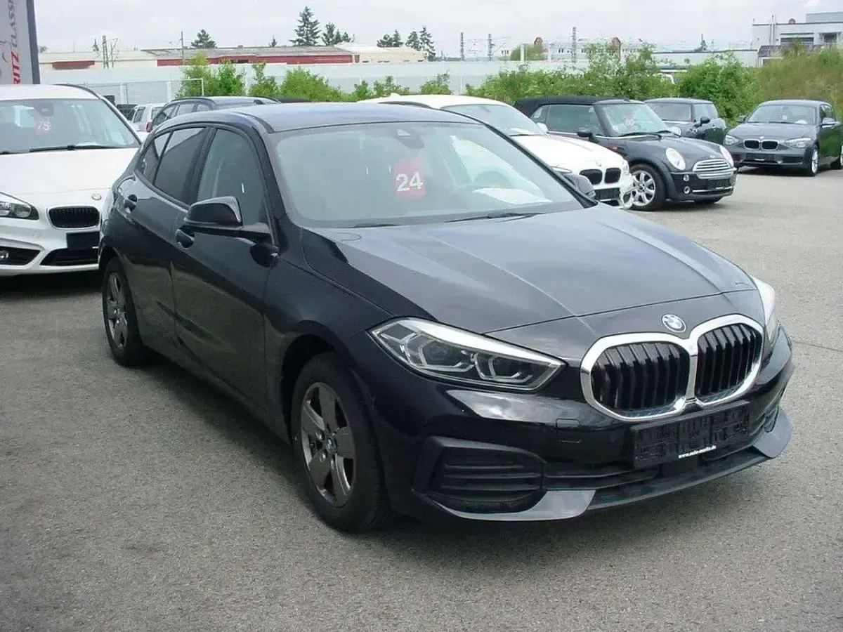 Gebraucht BMW 116 109 PS (80 kW) 2021 Schwarz Kleinwagen