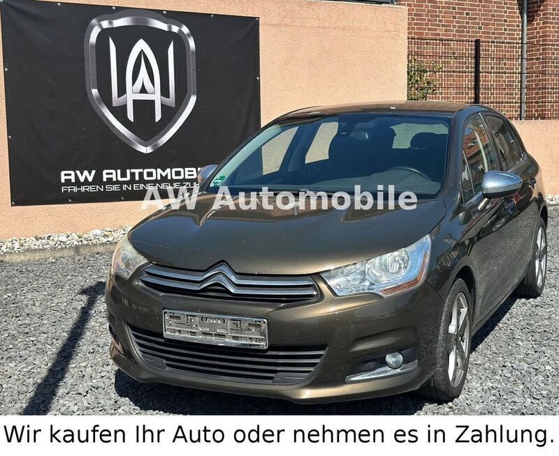 Braun Gebraucht 2013 Citroën C4 SELECTION Limousine | 5.000 € (Fairer Preis) - Bild 1/4