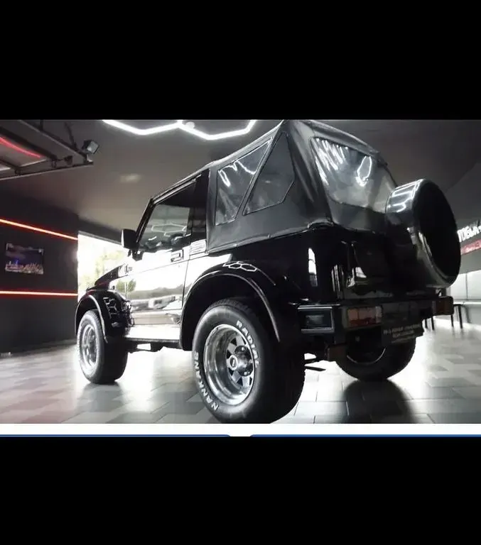 Gebraucht Suzuki Samurai 69 PS (50 kW) 1990 Schwarz SUV