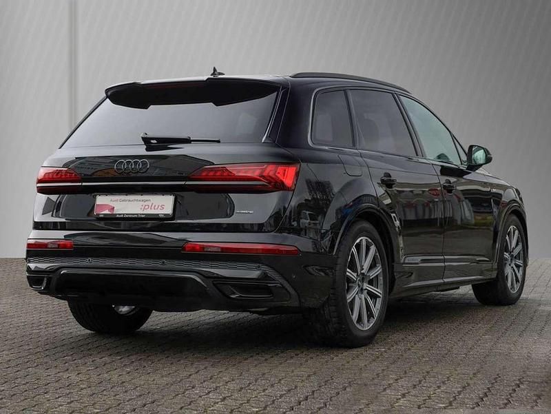 Gebraucht Audi Q7 Ambiente 286 PS (210 kW) 2022 Mythosschwarz metallic SUV