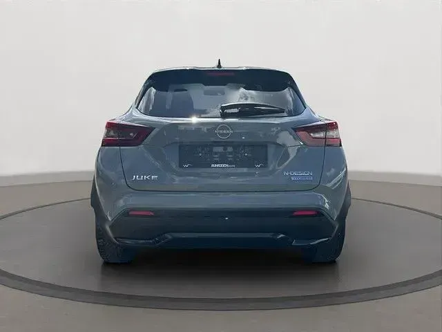 Gebraucht Nissan Juke 143 PS (105 kW) 2023 Ceramic grey p/black m SUV