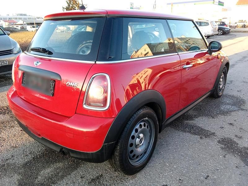 Gebraucht Mini Cooper Coupé 95 PS (69 kW) 2009 Rot Coupé