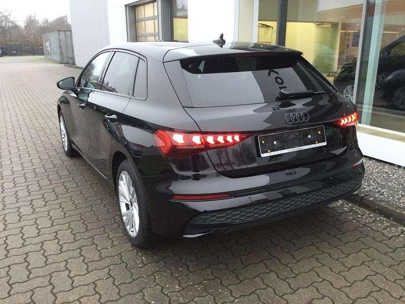 Gebraucht Audi A3 Advanced 150 PS (110 kW) 2025 Mythosschwarz Limousine