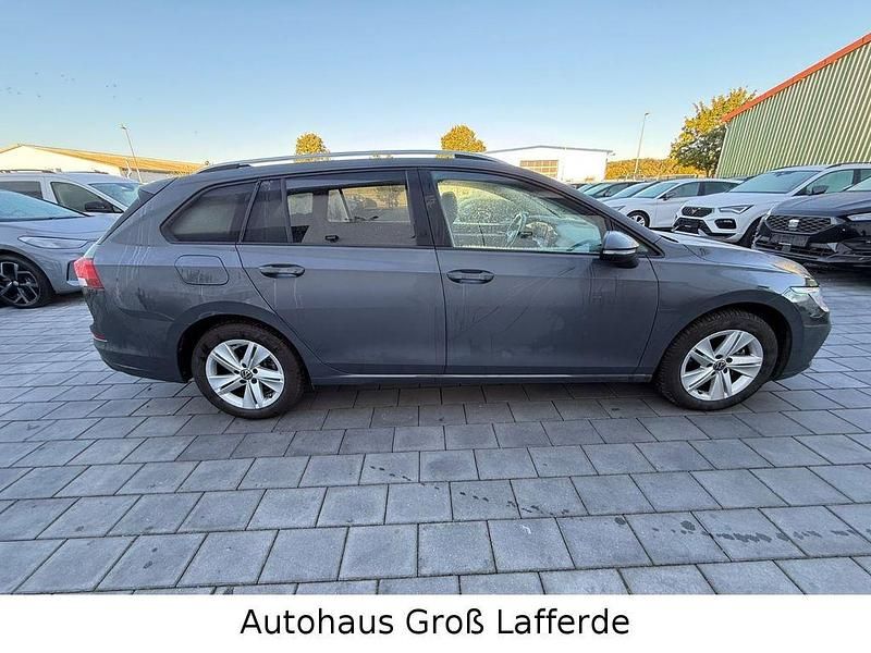 Gebraucht VW Golf VIII 150 PS (110 kW) 2024 Grau Kombi