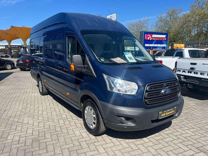 Second-hand Ford Transit Trend 155 CP (114 kW) 2016 Albastru Monovolum