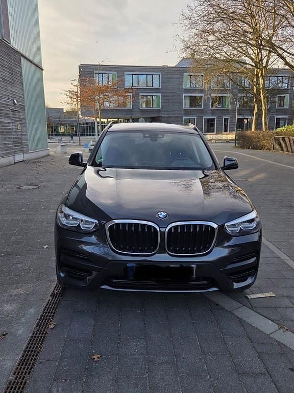 Gebraucht BMW X3 Advantage 231 PS (169 kW) 2019 Grau SUV