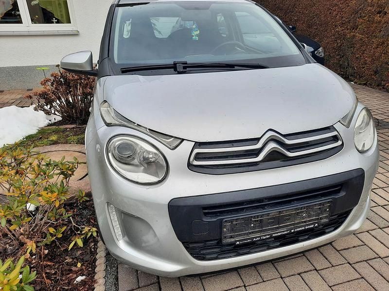 Gebraucht Citroën C1 Shine 69 PS (50 kW) 2015 Silber Kleinwagen
