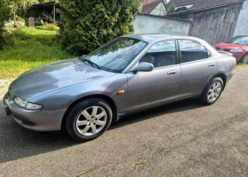 Grau Gebraucht 1993 Mazda Xedos Limousine | 1.400 € - Bild 1/4