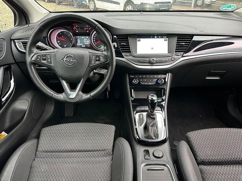 Gebraucht Opel Astra 136 PS (100 kW) 2019 Schwarz Limousine