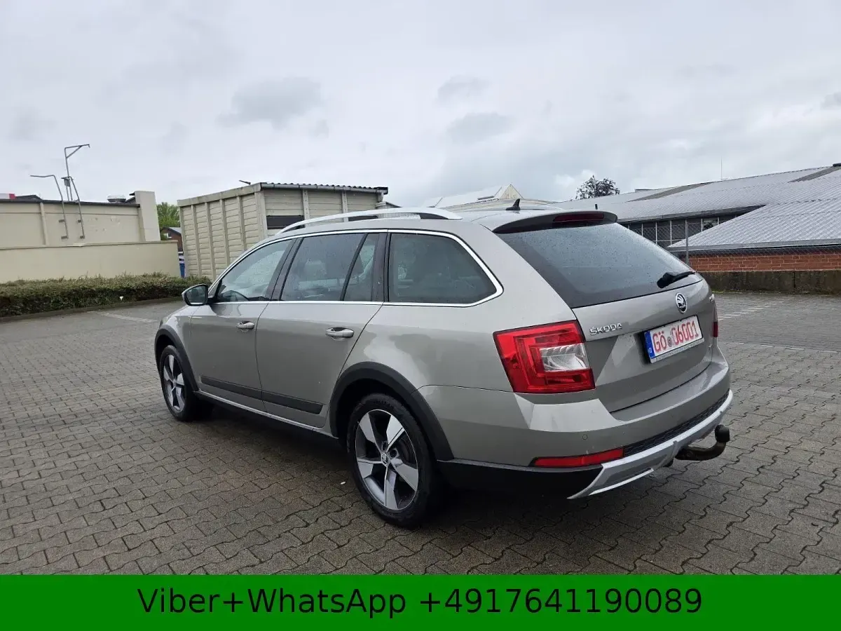 Gebraucht Skoda Octavia Scout 4x4 184 PS (135 kW) 2015 Beige Kombi