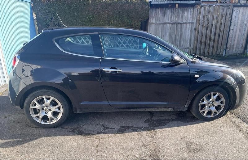 Gebraucht Alfa Romeo MiTo 90 PS (66 kW) 2009 Schwarz Kleinwagen