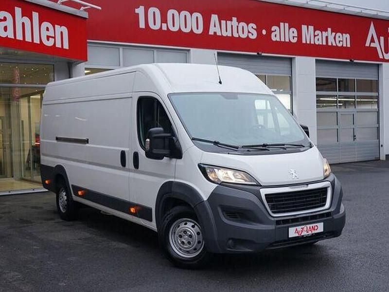 Gebraucht Peugeot Boxer Comfort 131 PS (96 kW) 2016 Weiss Van