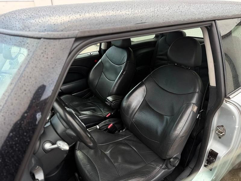 Gebraucht Mini Cooper Coupé 116 PS (85 kW) 2004 Grau Coupé