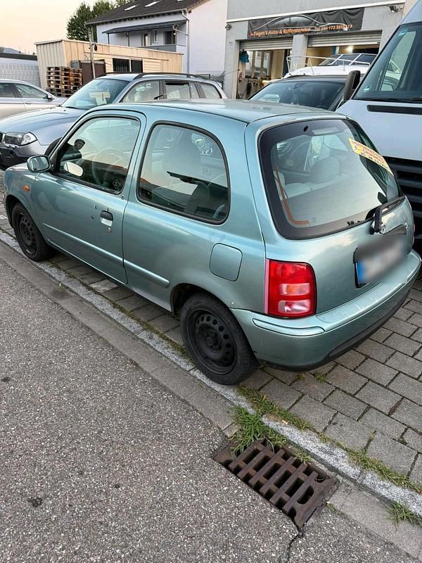 Grün Gebraucht 2002 Nissan Micra Kleinwagen | 700 € (Guter Preis) - Bild 1/3